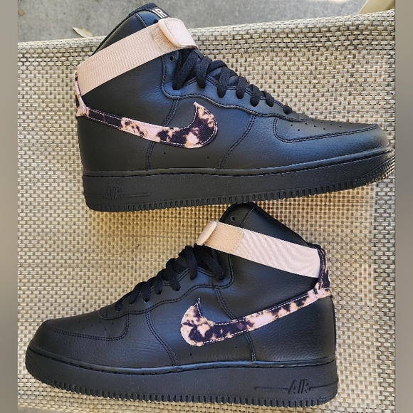 AIR FORCE 1 HIGH- SIZE 9.5- BLK/PARTICLE BEIGE- ACID WASH - Picture 9 of 12